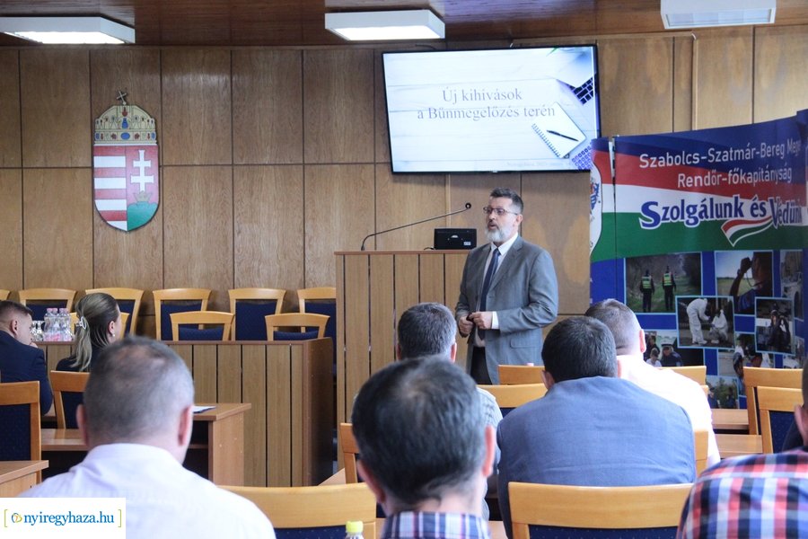 Előadás a bűnmegelőzés új kihívásairól