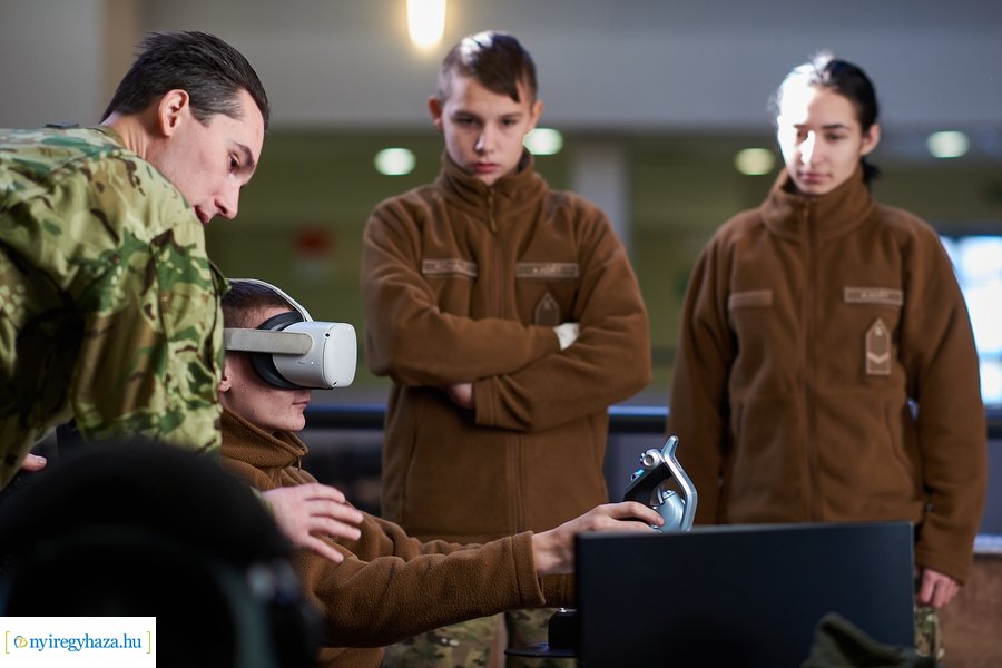 Előadás a Magyar Légierő karrierlehetőségeiről