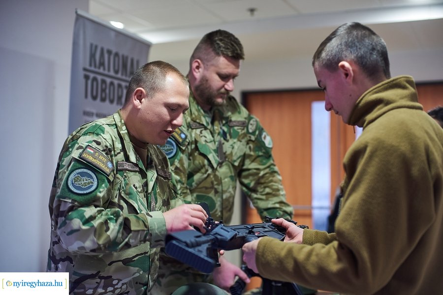 Előadás a Magyar Légierő karrierlehetőségeiről