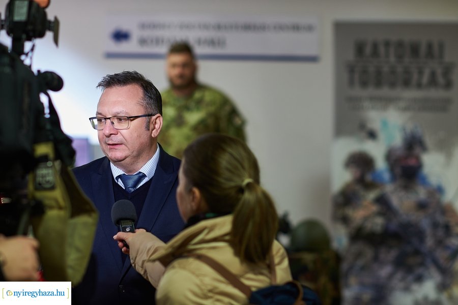 Előadás a Magyar Légierő karrierlehetőségeiről