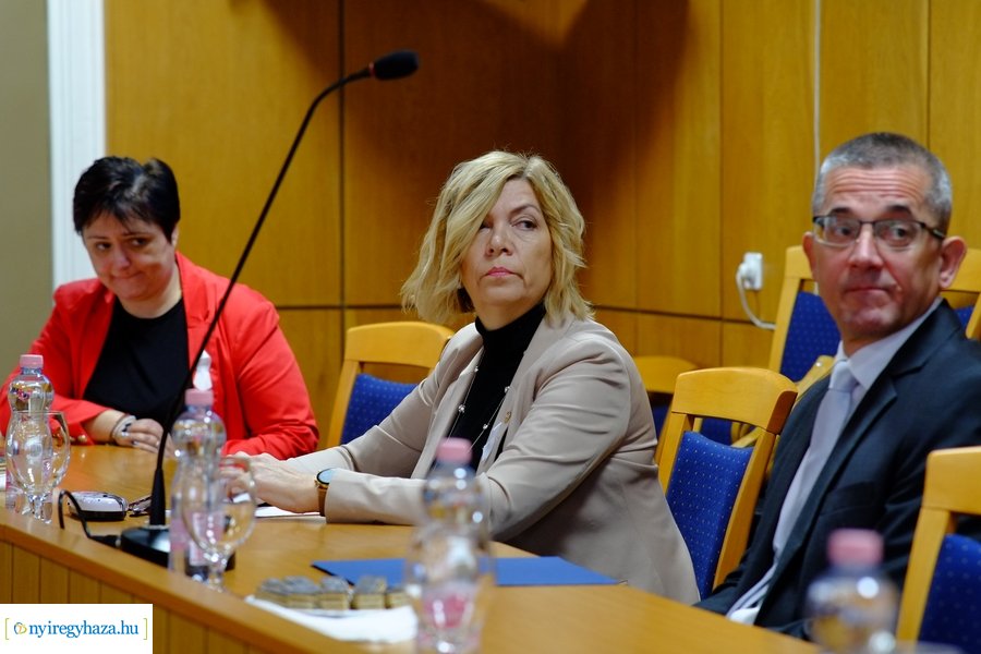 Előadás a nők elleni erőszakról 2022