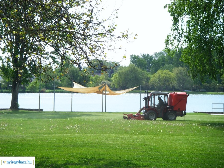 Előkészületi munkák a Tófürdőn