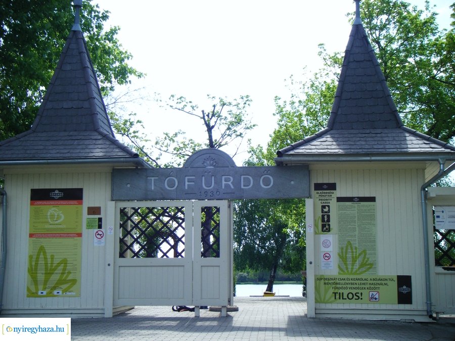 Előkészületi munkák a Tófürdőn