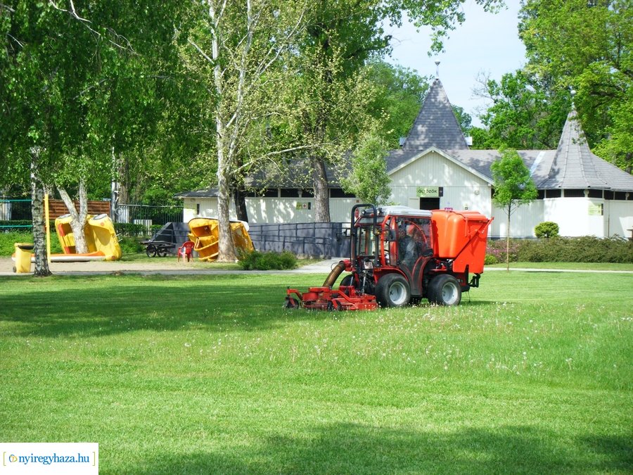Előkészületi munkák a Tófürdőn