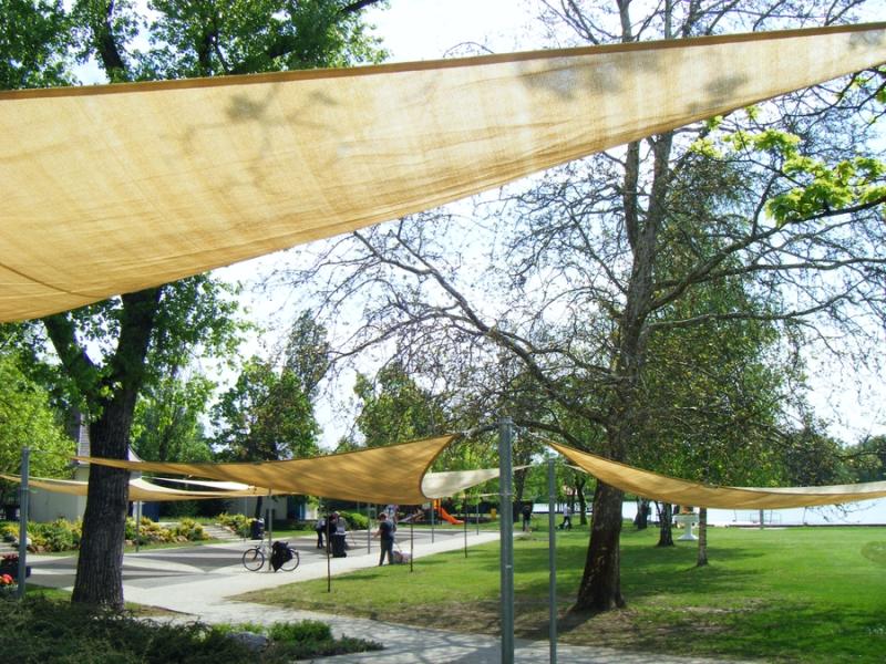 Előkészületi munkák a Tófürdőn