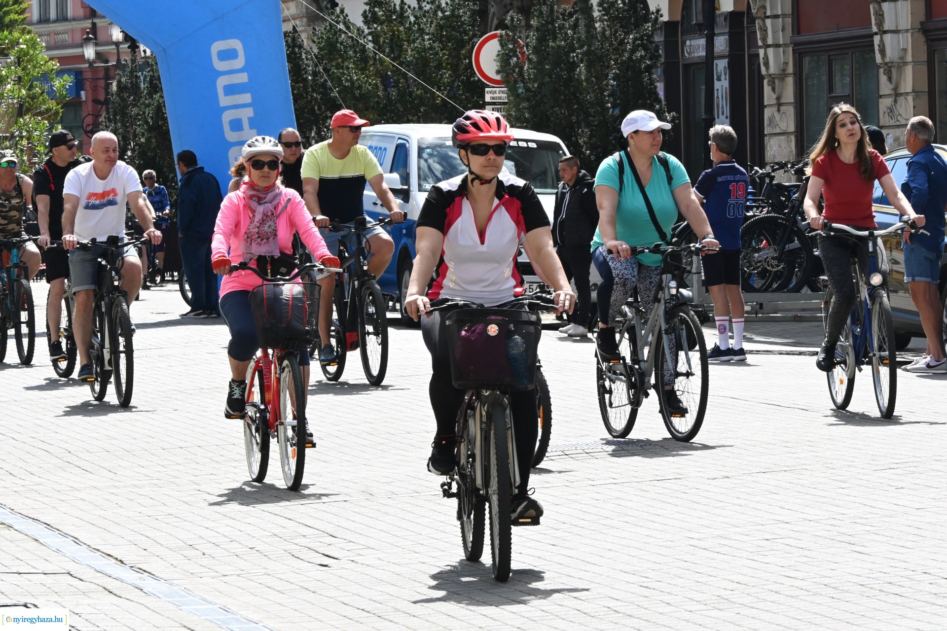 Elstartolt a Bringa Piknik 2024