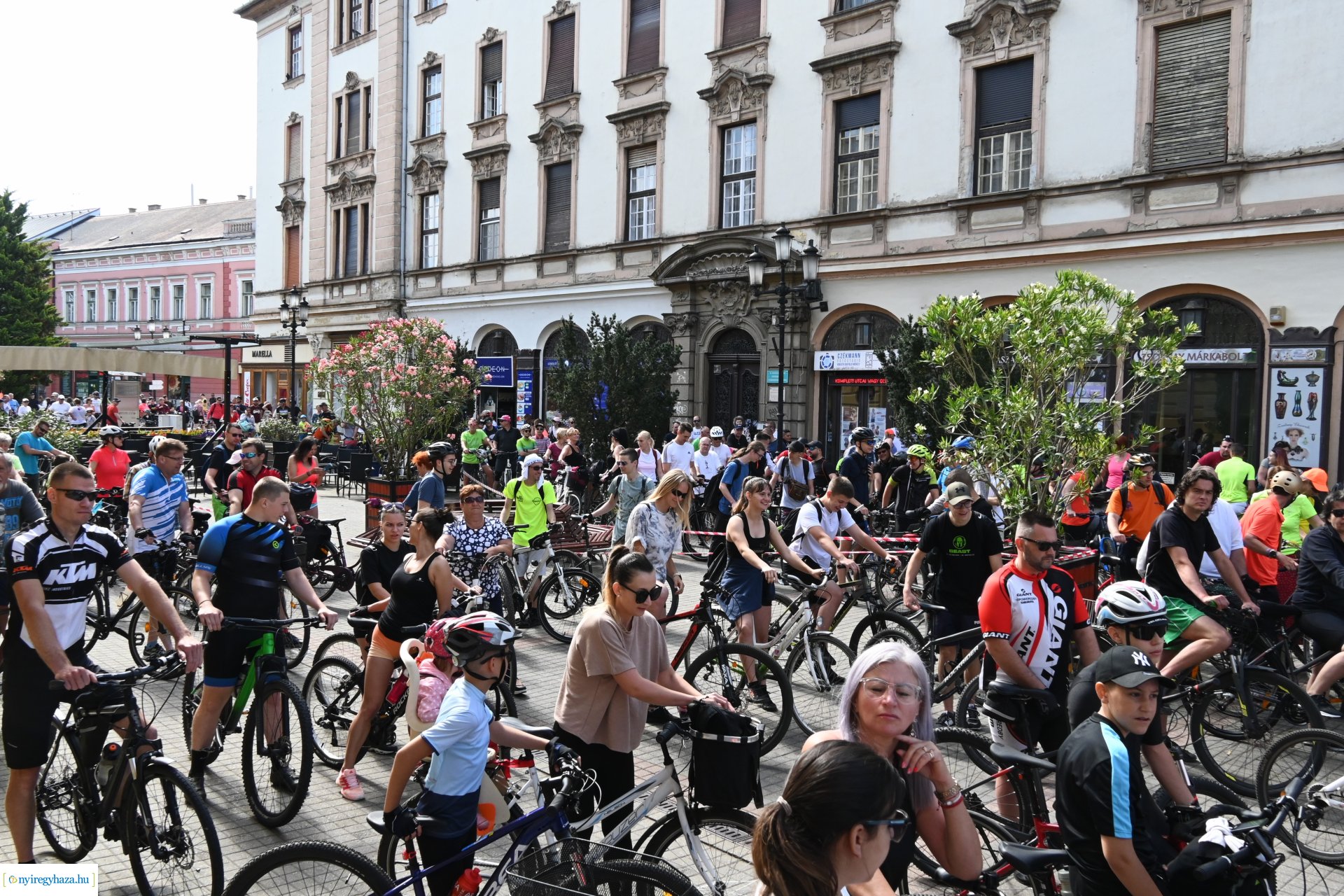 Elstartolt a Bringa Piknik 2024