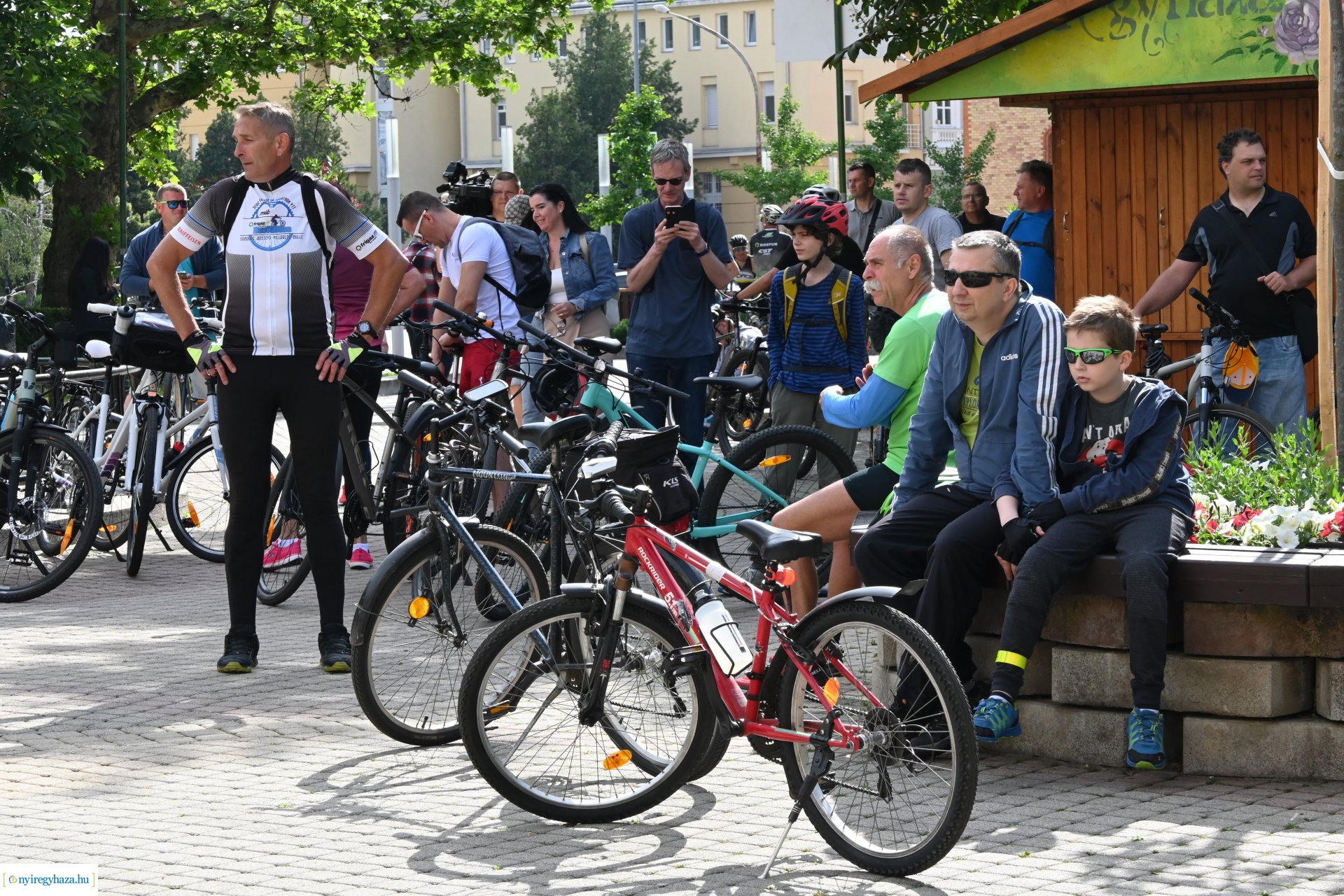 Elstartolt a Bringa Piknik 2024