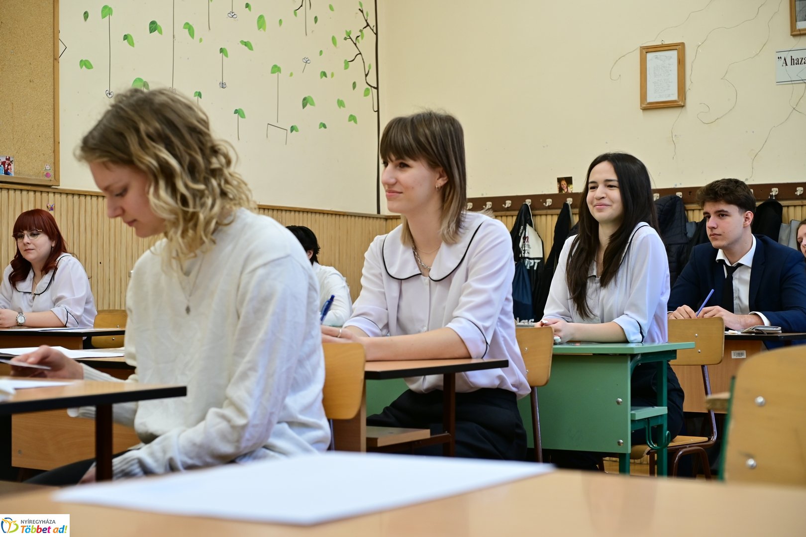 Elstartolt a magyar írásbeli érettségi a Kölcsey gimnáziumban - 2025