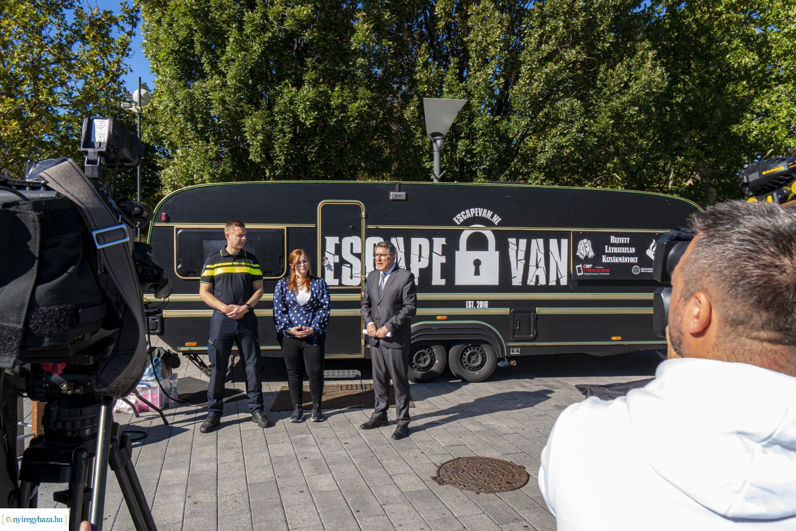 Emberkereskedelem elleni küzdelem interaktív bemutató a Kossuth téren