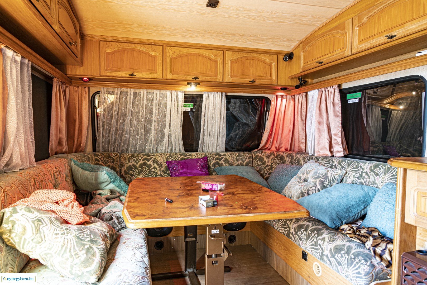 Emberkereskedelem elleni küzdelem interaktív bemutató a Kossuth téren