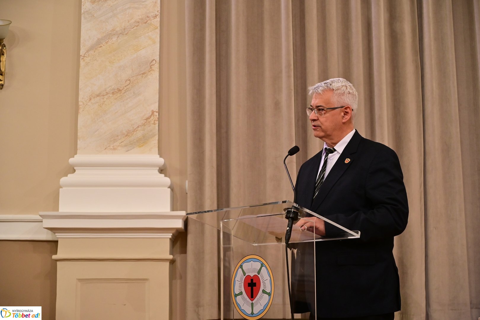 Emlékkonferencia az evangélikus iskolában 2025