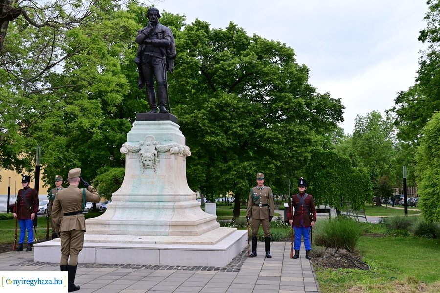 Emlékezés a Bessenyei szobornál 2024