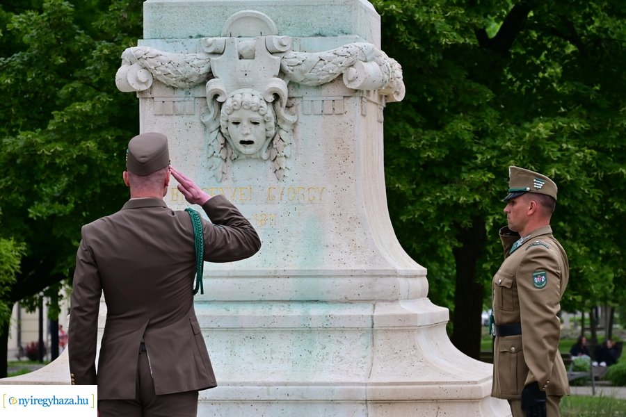 Emlékezés a Bessenyei szobornál 2024