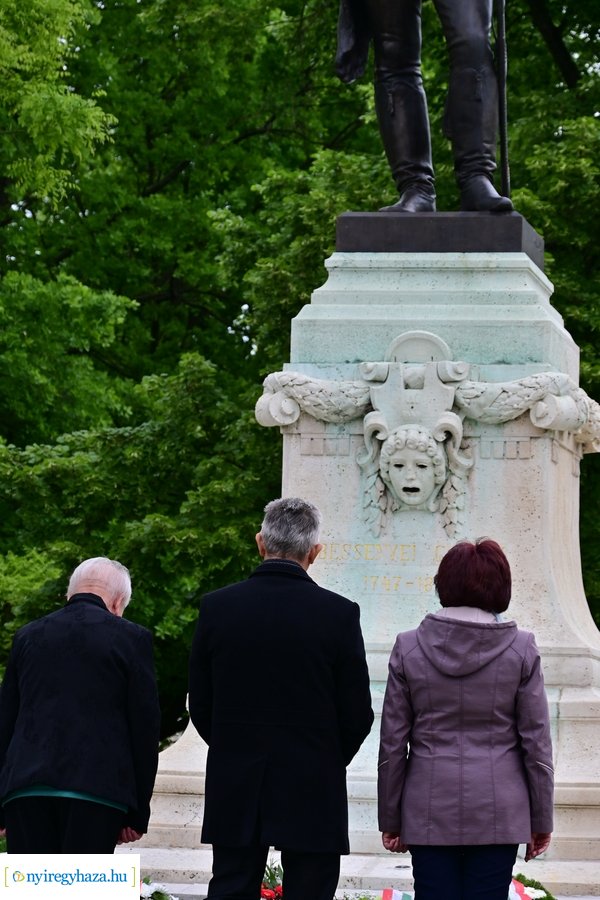 Emlékezés a Bessenyei szobornál 2024