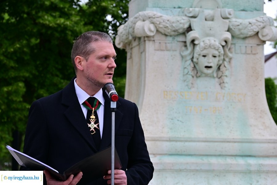 Emlékezés a Bessenyei szobornál 2024