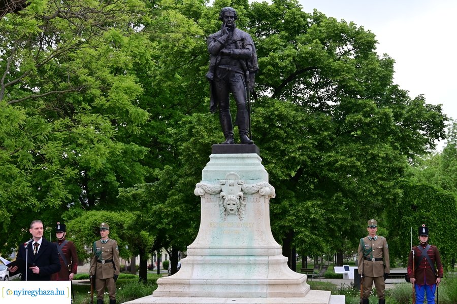 Emlékezés a Bessenyei szobornál 2024