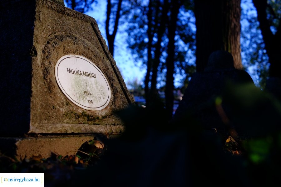 Emlékezés a Hősök temetőjében 2023