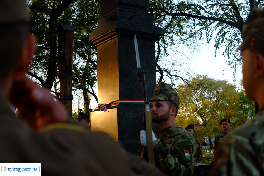 Emlékezés a Hősök temetőjében 2023