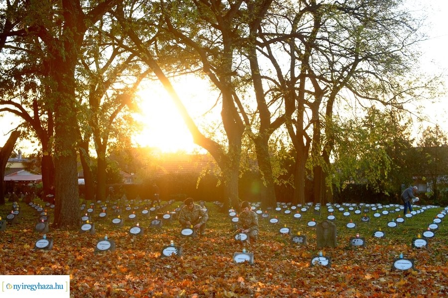 Emlékezés a Hősök temetőjében 2023