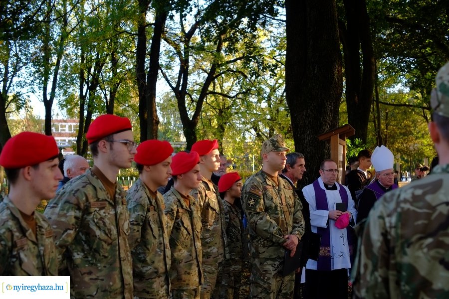 Emlékezés a Hősök temetőjében 2023