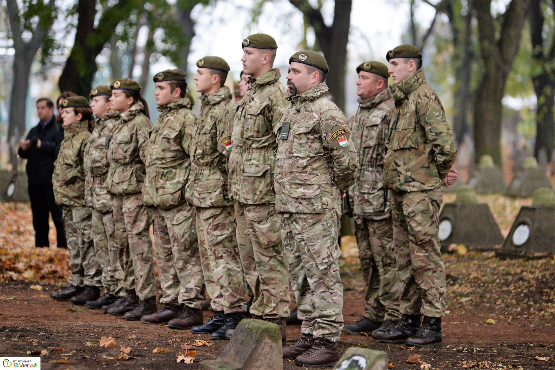 Emlékezés a Hősök temetőjében