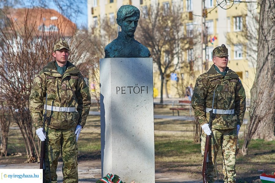 Emlékezés a Petőfi szobornál - 2022