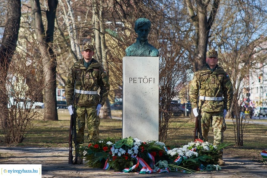 Emlékezés a Petőfi szobornál - 2022