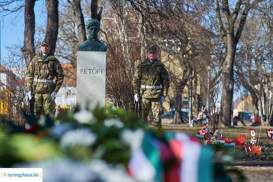 Emlékezés a Petőfi szobornál - 2022