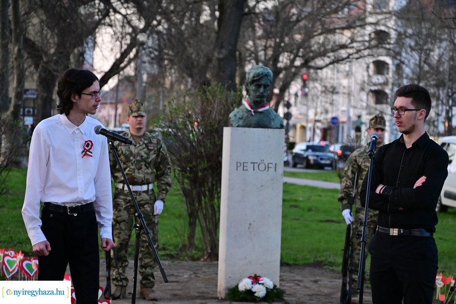 Emlékezés a Petőfi szobornál 2024
