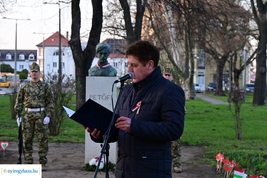 Emlékezés a Petőfi szobornál 2024