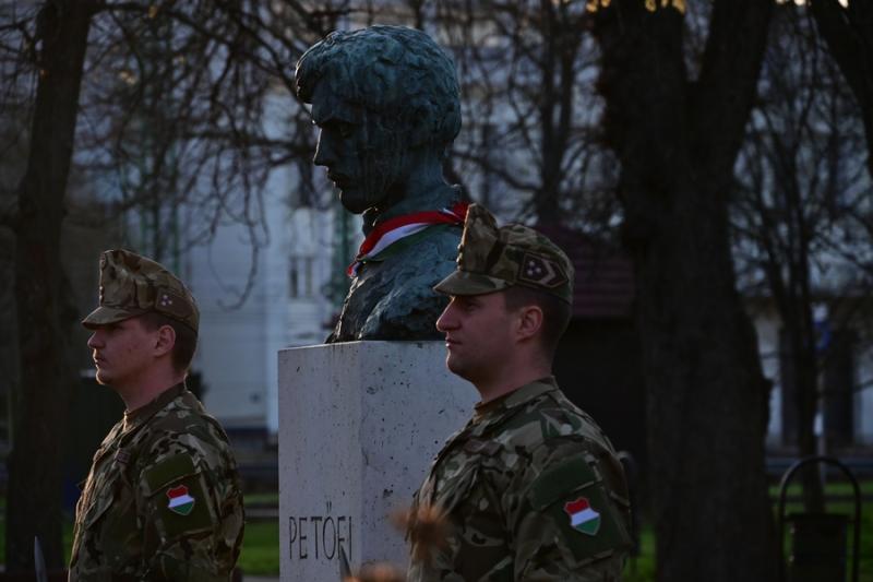 Emlékezés a Petőfi szobornál 2024