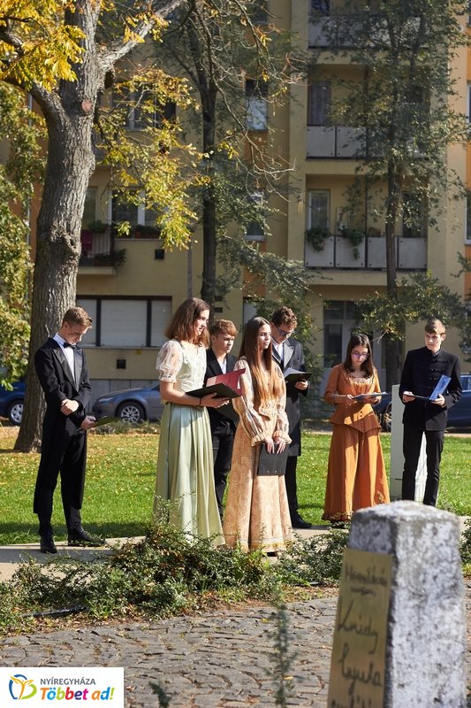 Emlékezés Krúdy Gyula szobránál 2019