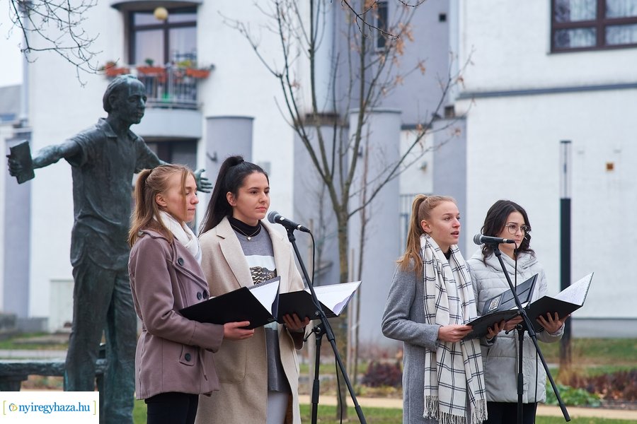 Emlékezés Váci Mihályra 2021