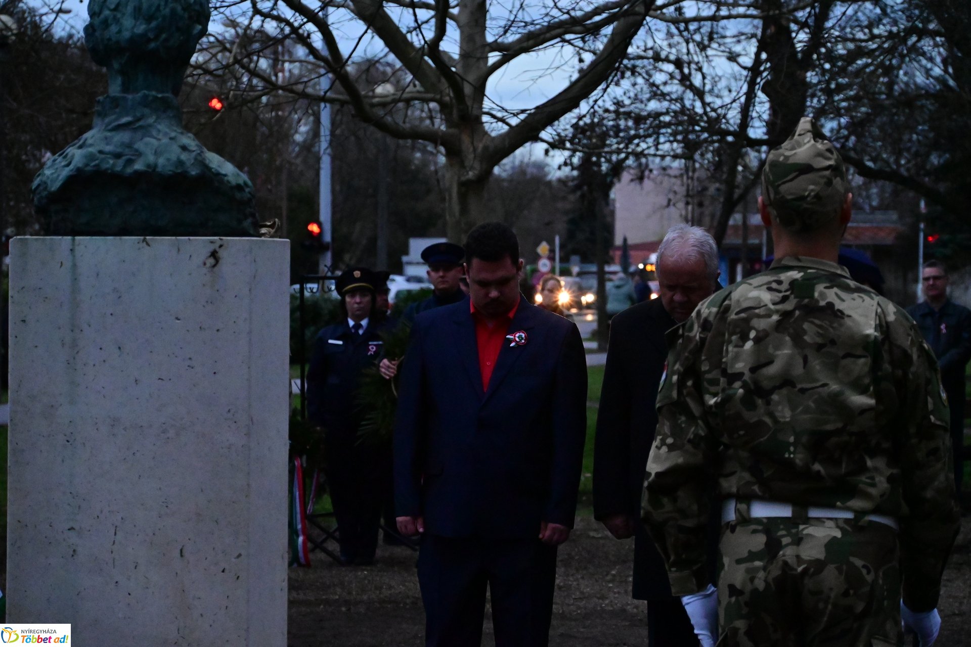 Emlékező koszorúzás a Petőfi szobornál - 2025