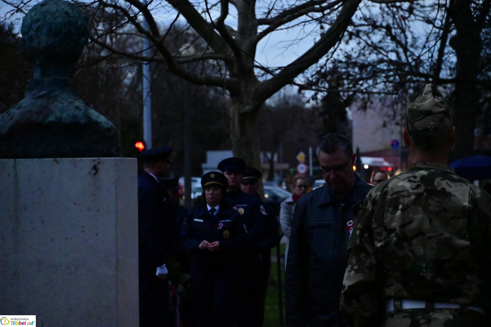 Emlékező koszorúzás a Petőfi szobornál - 2025