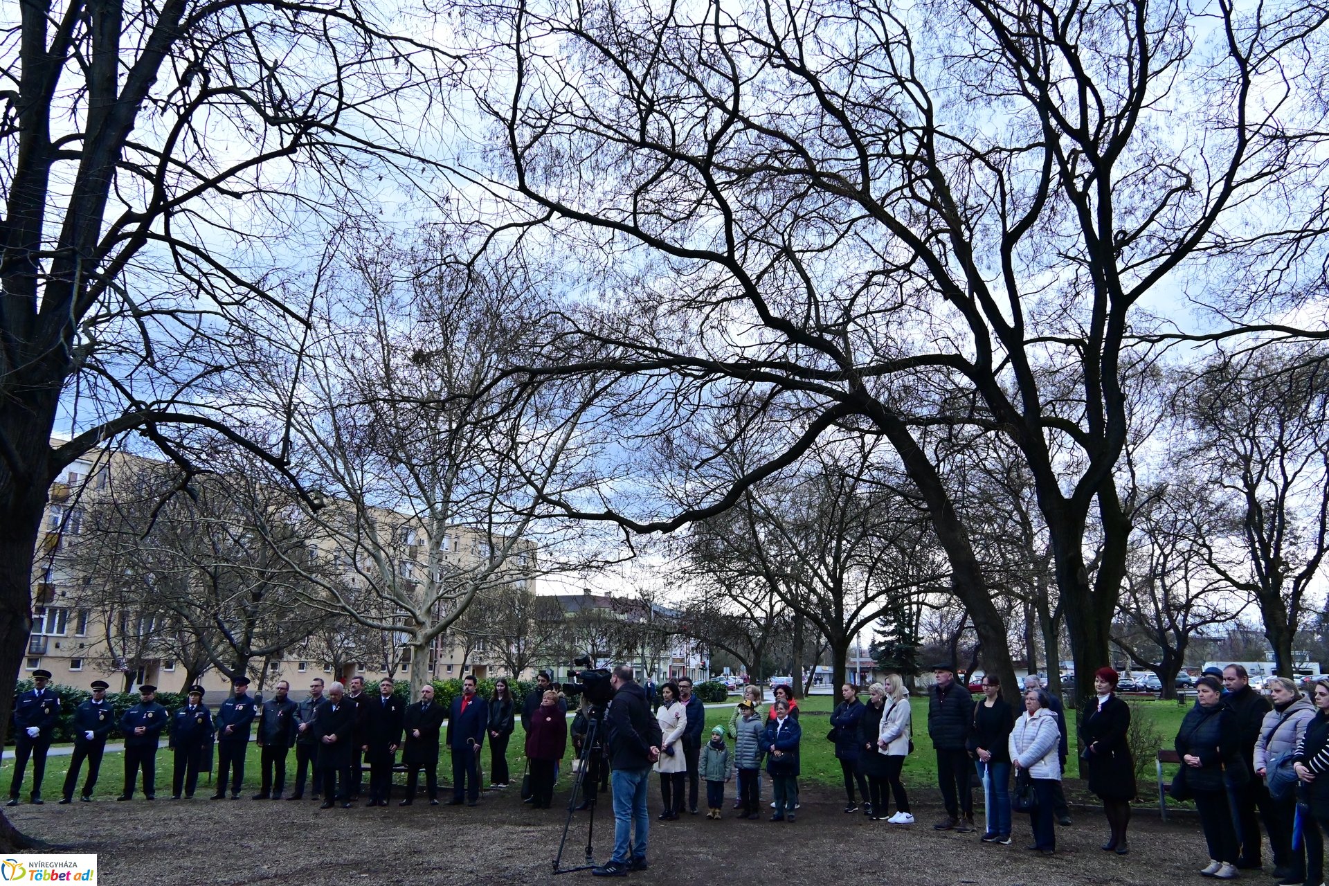 Emlékező koszorúzás a Petőfi szobornál - 2025