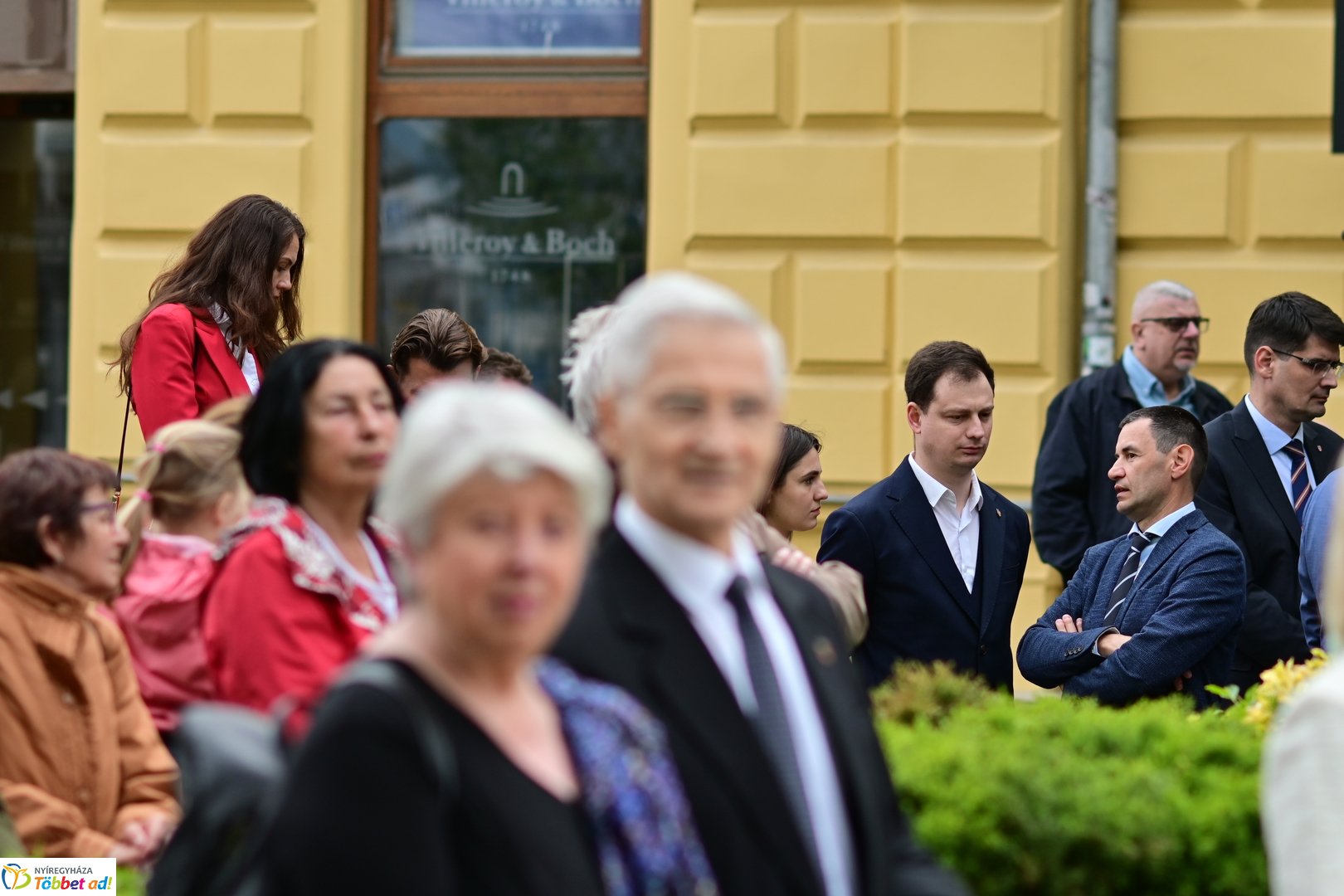 Emlékező koszorúzás a városalapítók szobránál - 2025