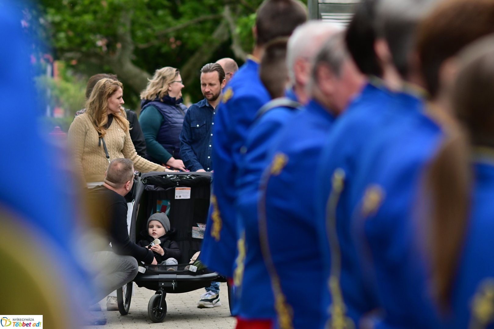 Emlékező koszorúzás a városalapítók szobránál - 2025