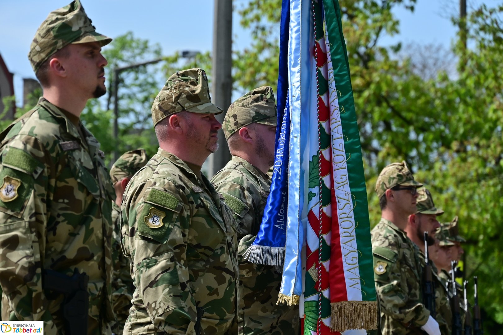 Emlékező koszorúzás Bessenyei György szobránál - 2025