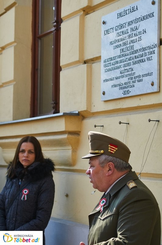 Emlékező koszorúzások 