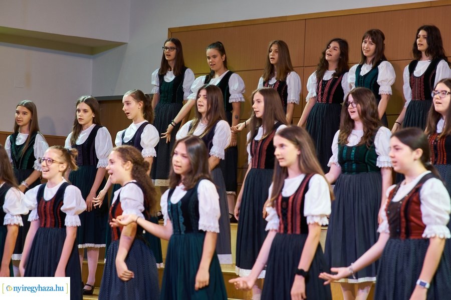 Emlékkoncert Dr Adorján Gusztáv emlékére