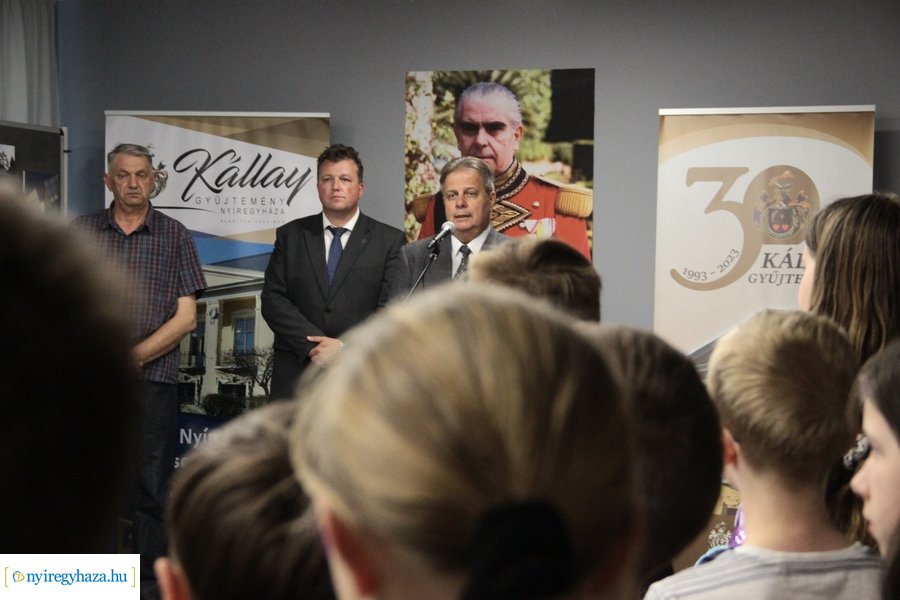 Emléklapok átadása a Kállay Házban 20230511