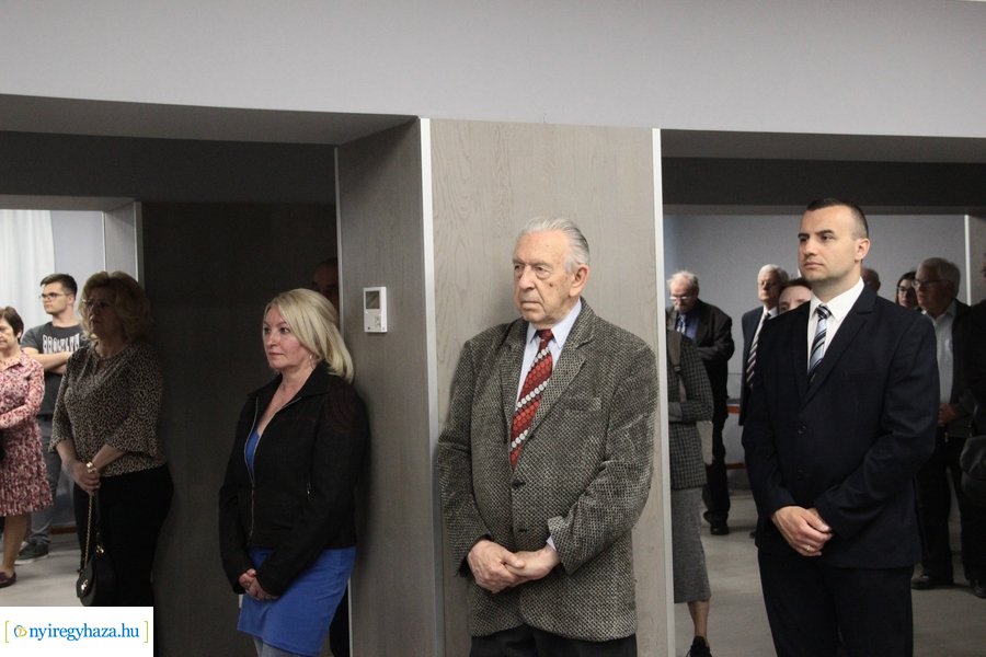 Emléklapok átadása a Kállay Házban 20230511