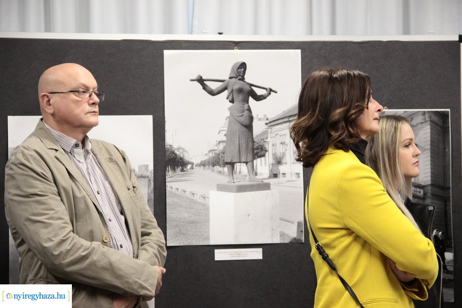 Emléklapok átadása a Kállay Házban 20230511