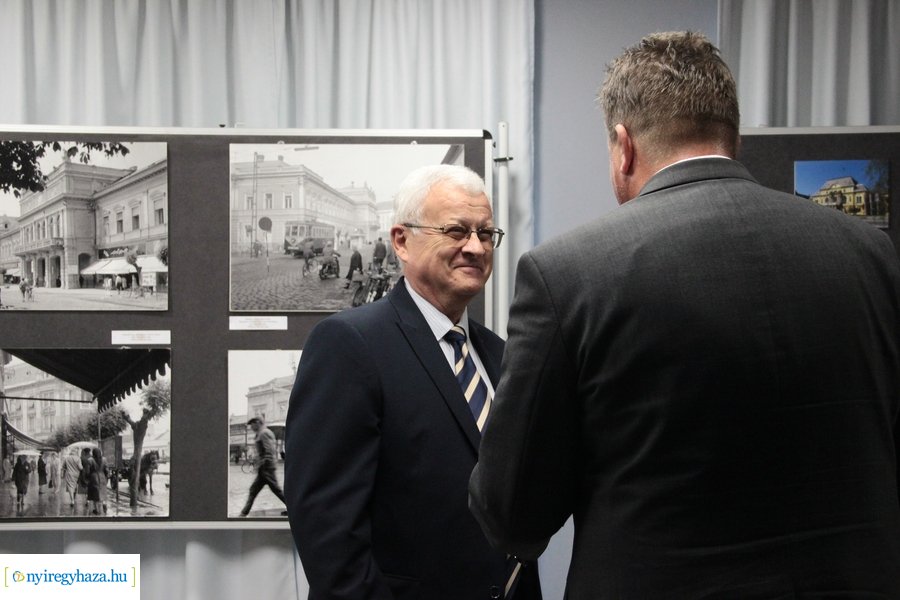 Emléklapok átadása a Kállay Házban 20230511