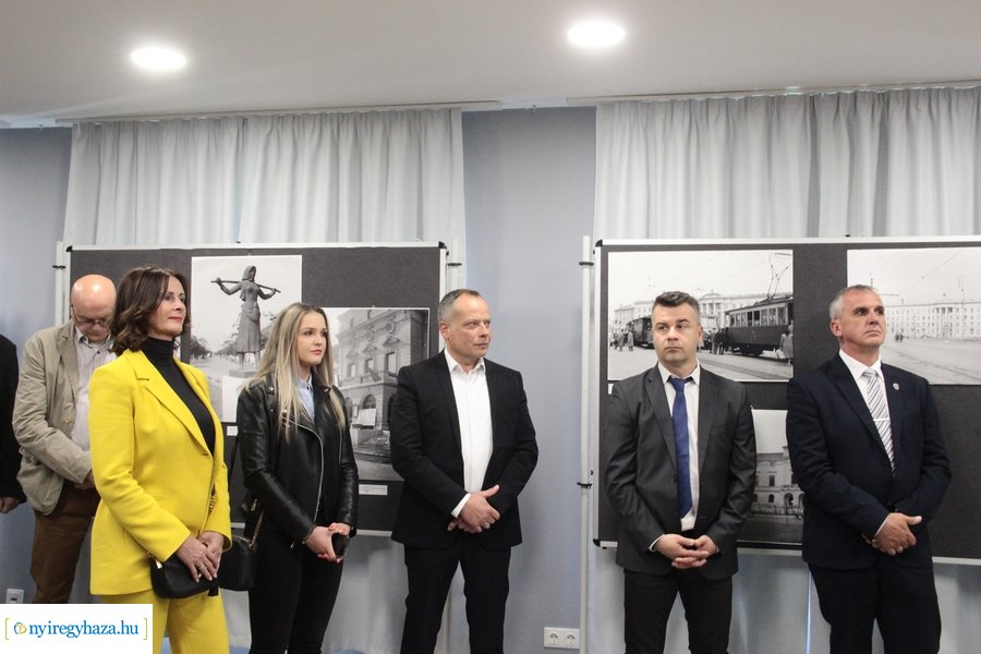 Emléklapok átadása a Kállay Házban 20230511