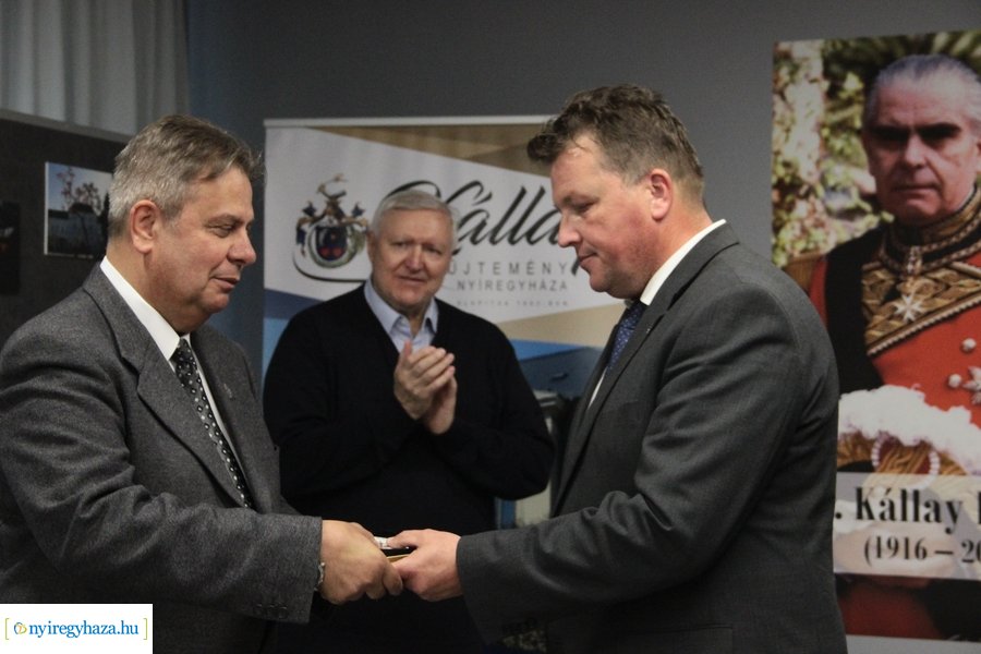 Emléklapok átadása a Kállay Házban 20230511