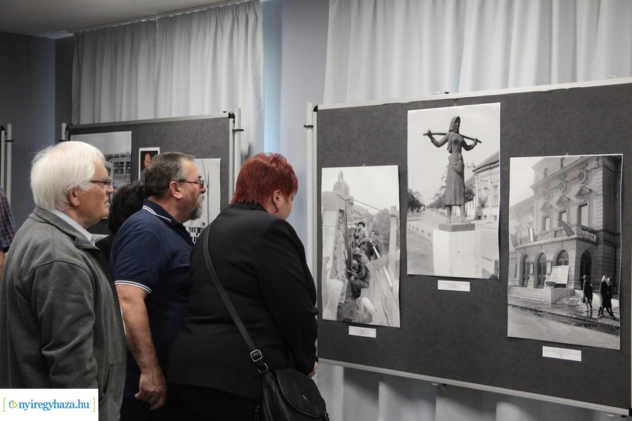 Emléklapok átadása a Kállay Házban 20230511