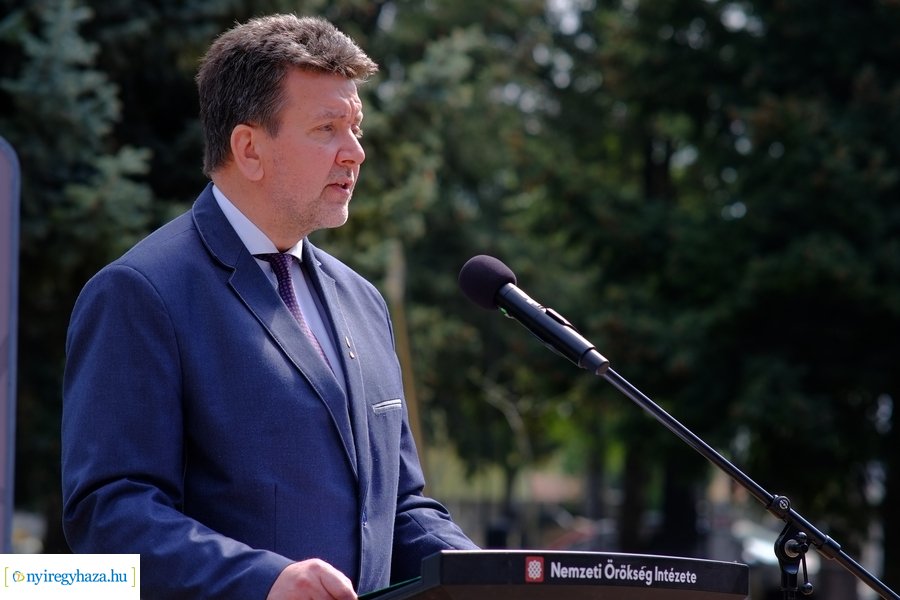 Emlékmű avató az Északi temetőben 20230421